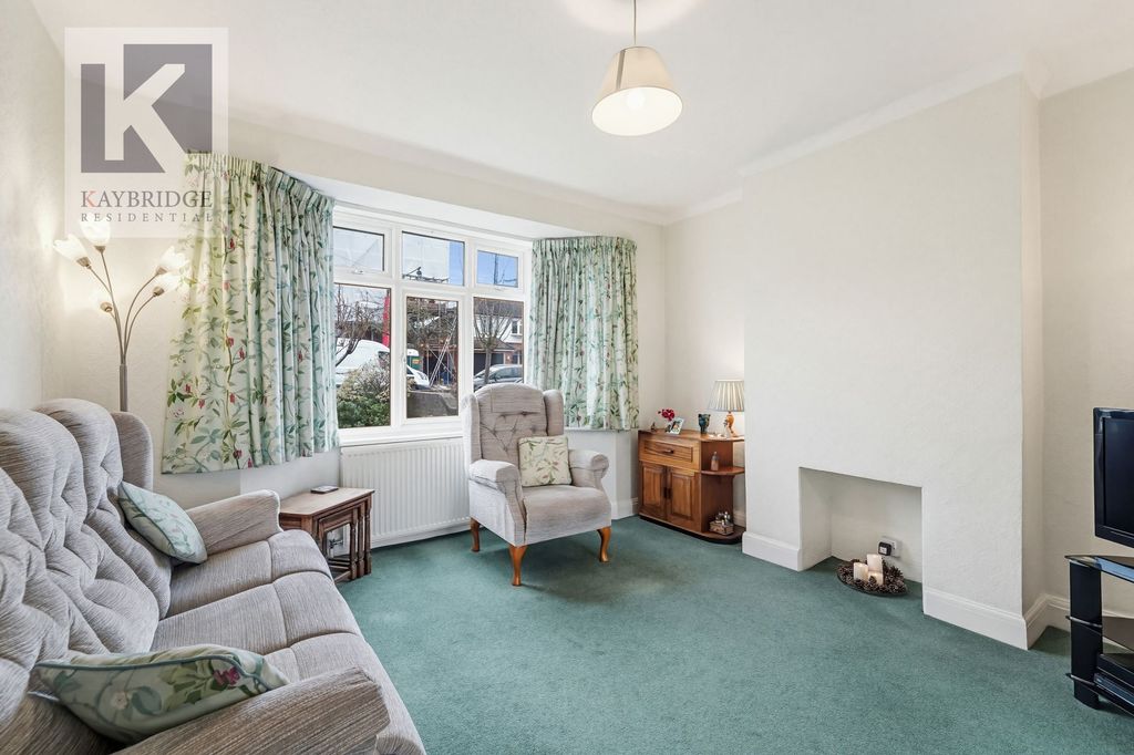 Property photo 3 of 12 Walsingham Gardens, Epsom - Kt19 0Lt