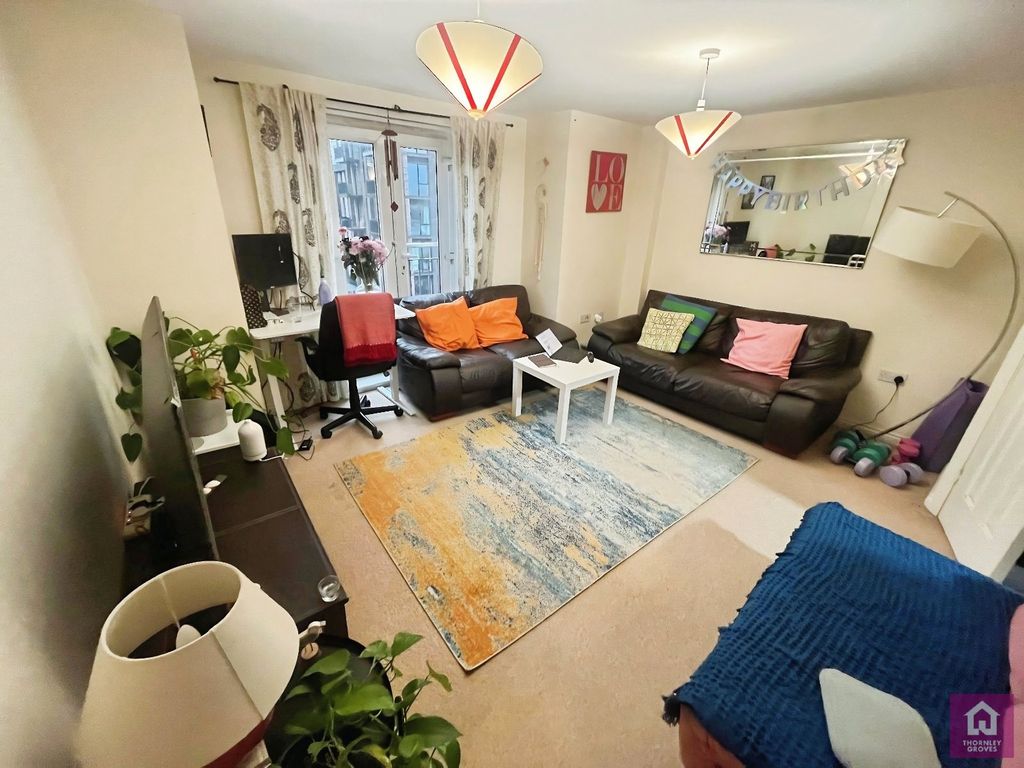 Property photo 2 of 12 Picture No. 07