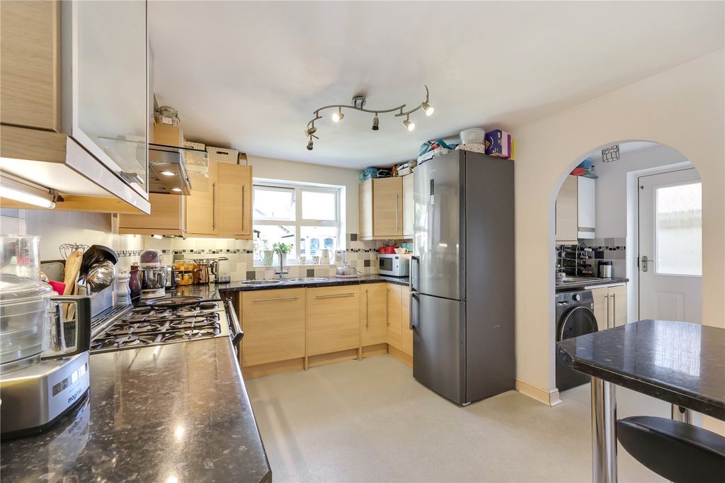 Property photo 3 of 20 Picture No. 37