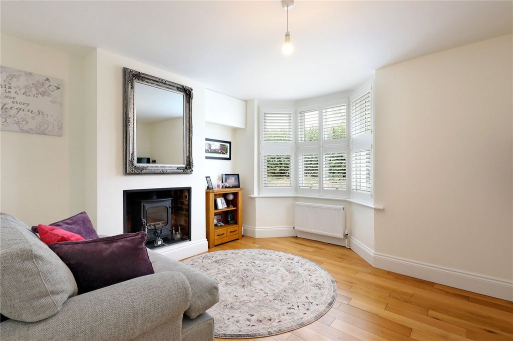 Property photo 2 of 11 Sitting Room