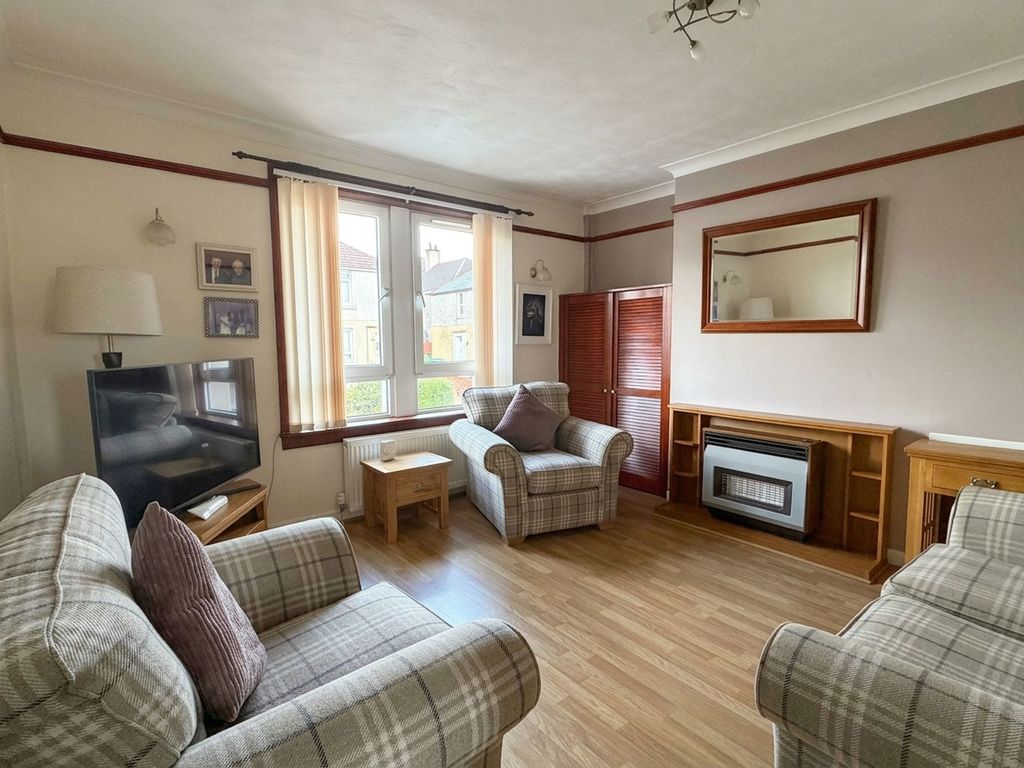 Property photo 3 of 19