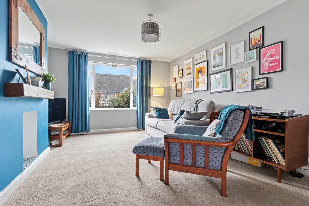 Property photo 3 of 20 3- Ryan Clarke Ewemove Pontefract