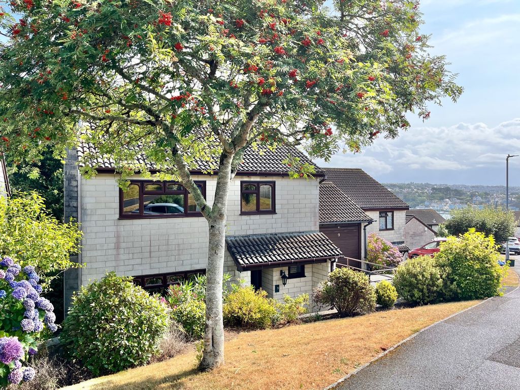 Property photo 1 of 25