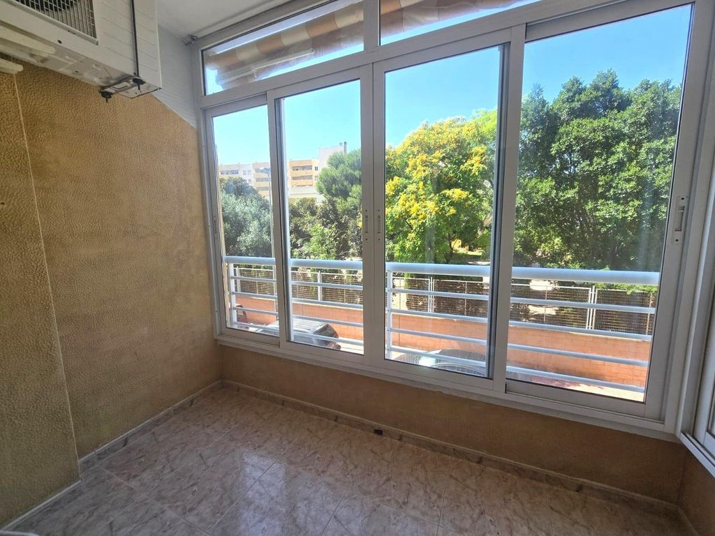 Property photo 1 of 31
