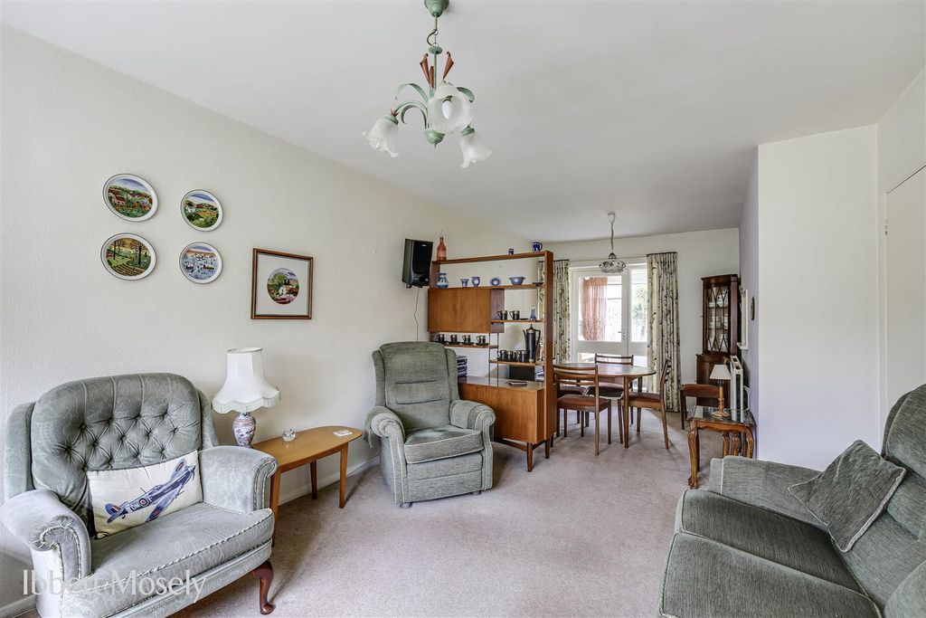 Property photo 3 of 18 6 Reception Room.Jpg