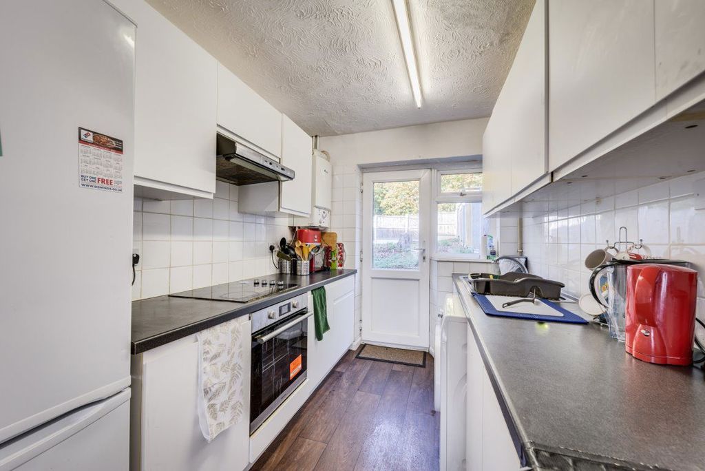 Property photo 3 of 21