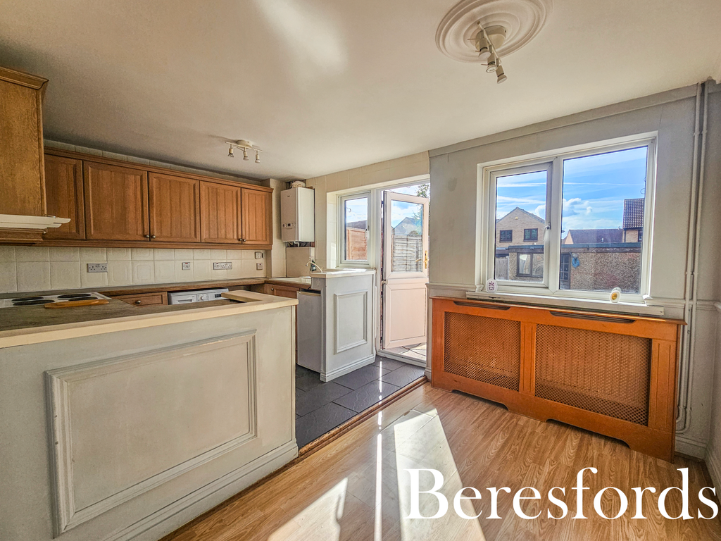 Property photo 3 of 14 Picture 3