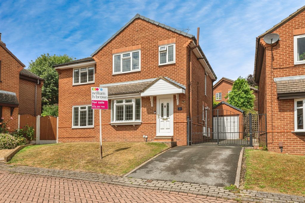 Property photo 1 of 15