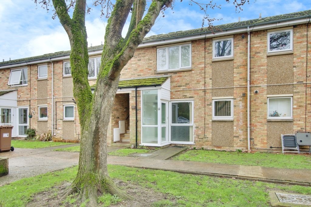 Property photo 1 of 9