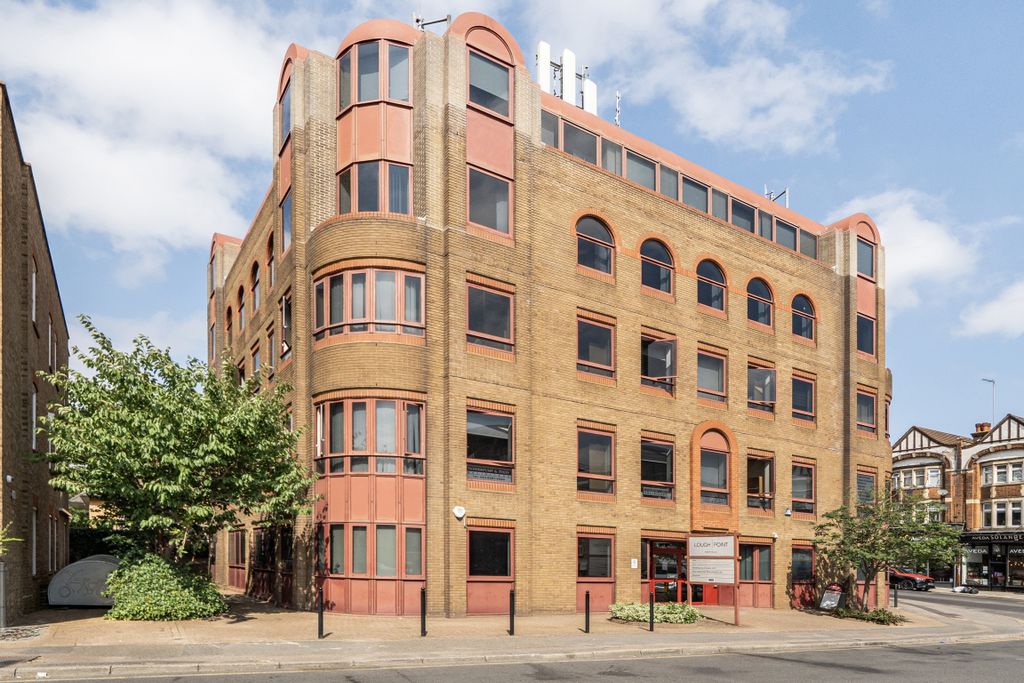 Property photo 1 of 7