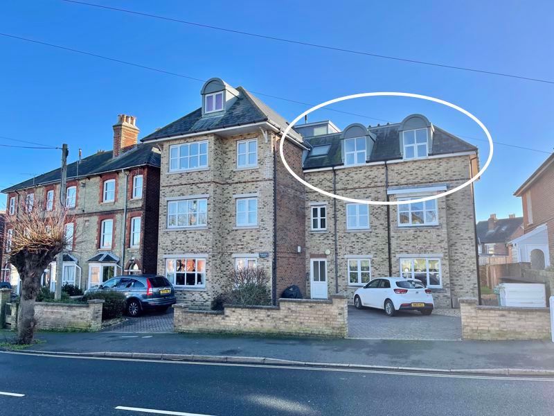 Property photo 1 of 12 Photo 1