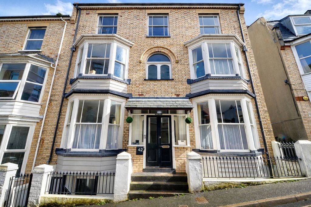 Property photo 1 of 27 1 - Picture No. 30