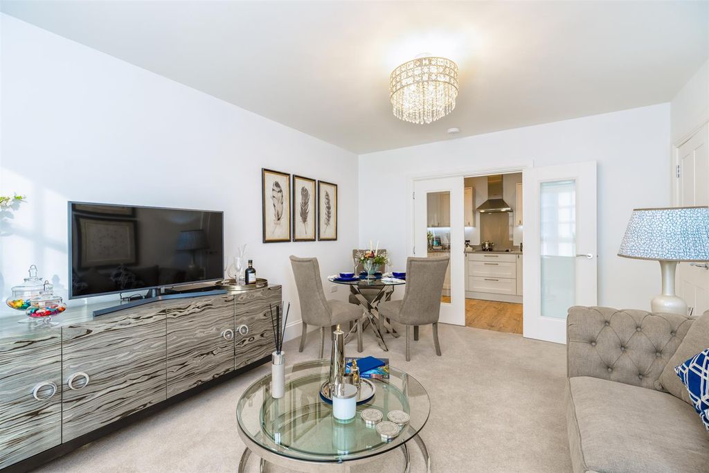 Property photo 2 of 17 2.Jpg