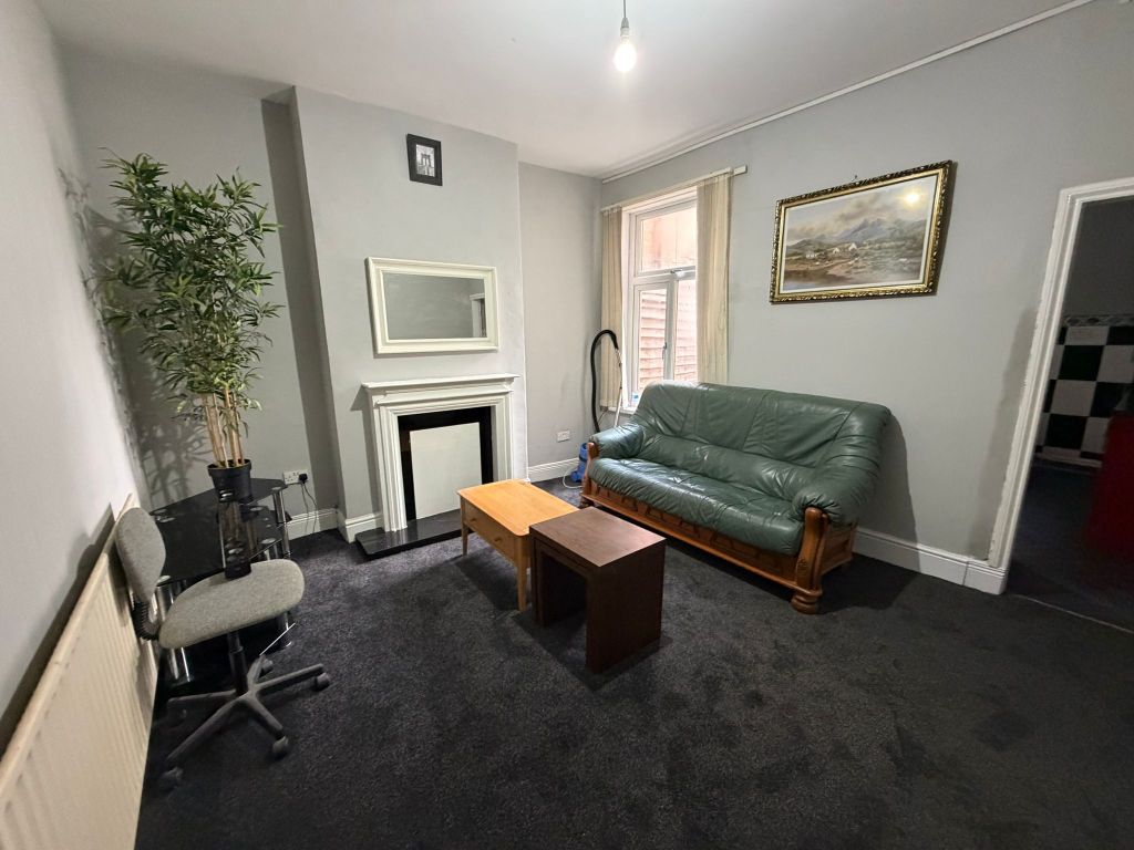 Property photo 2 of 4