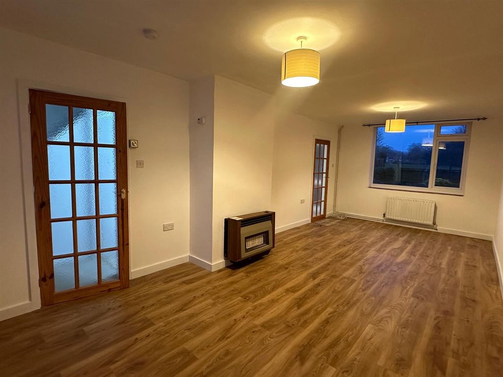 Property photo 3 of 8 Living Room.Jpg