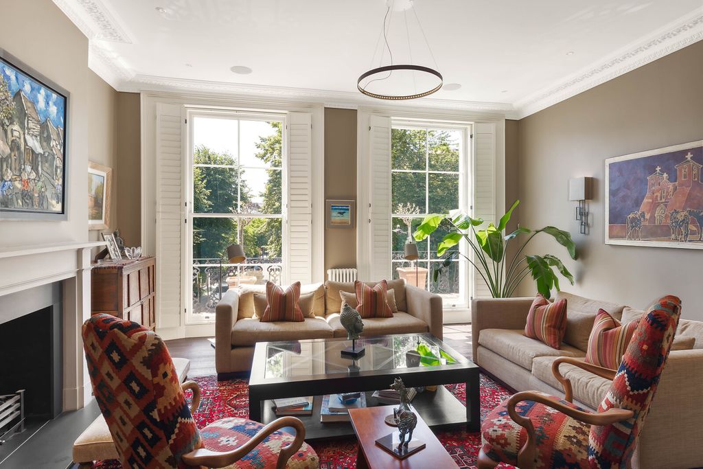 Property photo 2 of 16 Drawing Room