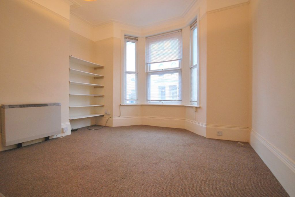 Property photo 3 of 5 Gallery