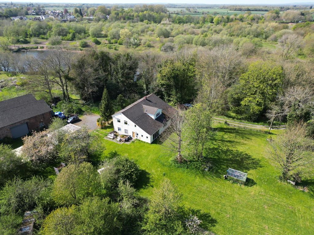 Property photo 1 of 39