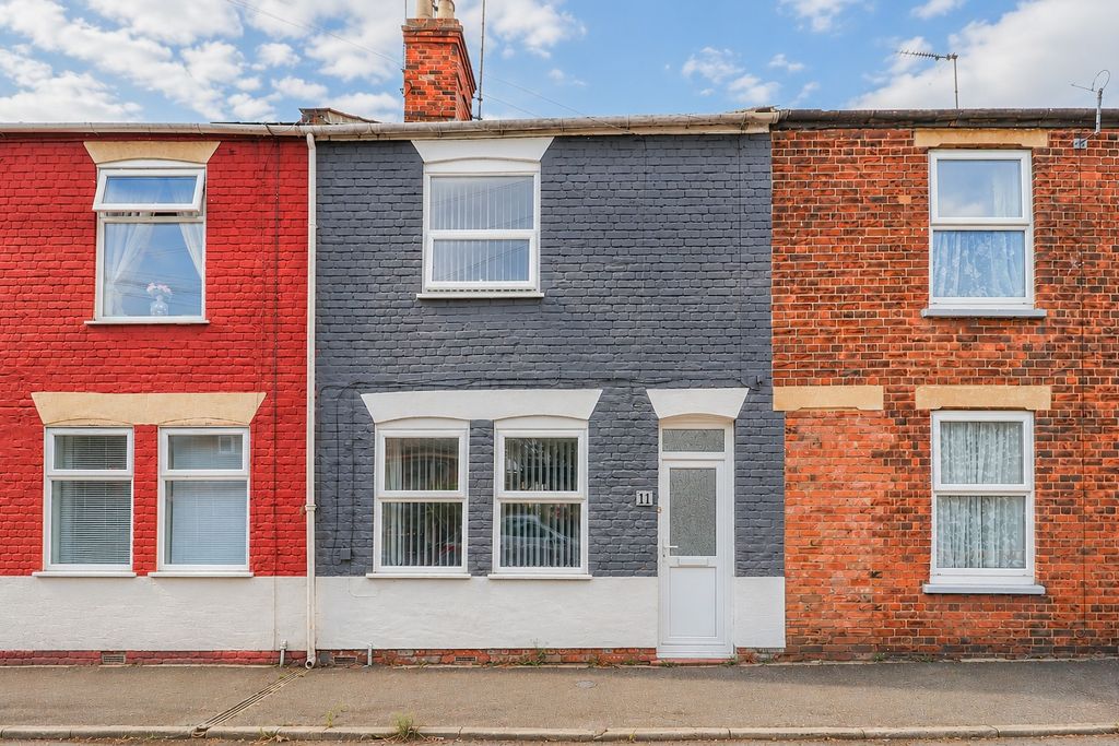Property photo 1 of 16 5367681