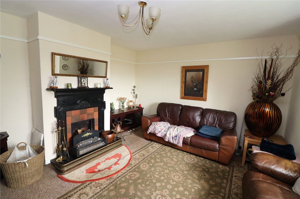 Property photo 2 of 26 Picture No. 34