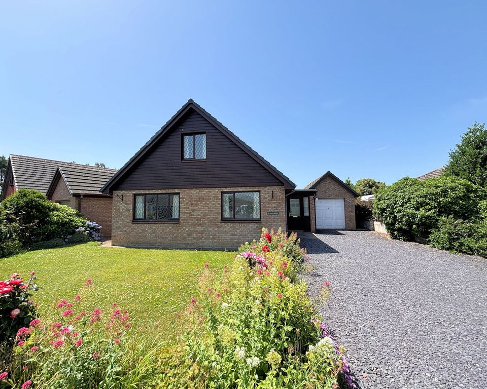 Property photo 1 of 36