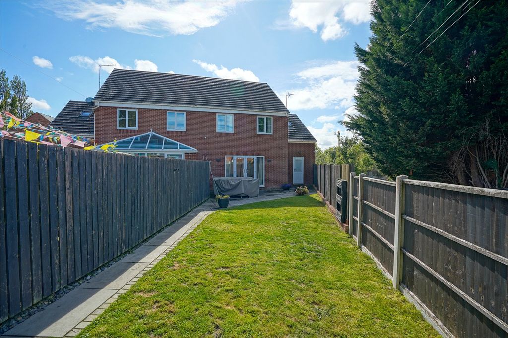 Property photo 3 of 14 Picture No. 03