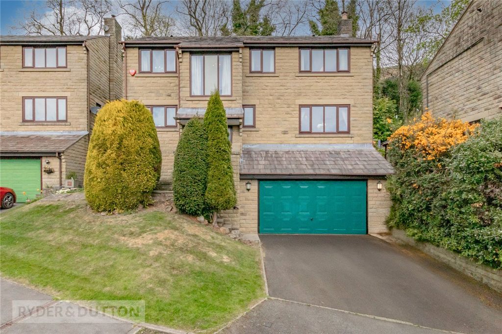 Property photo 1 of 31 External