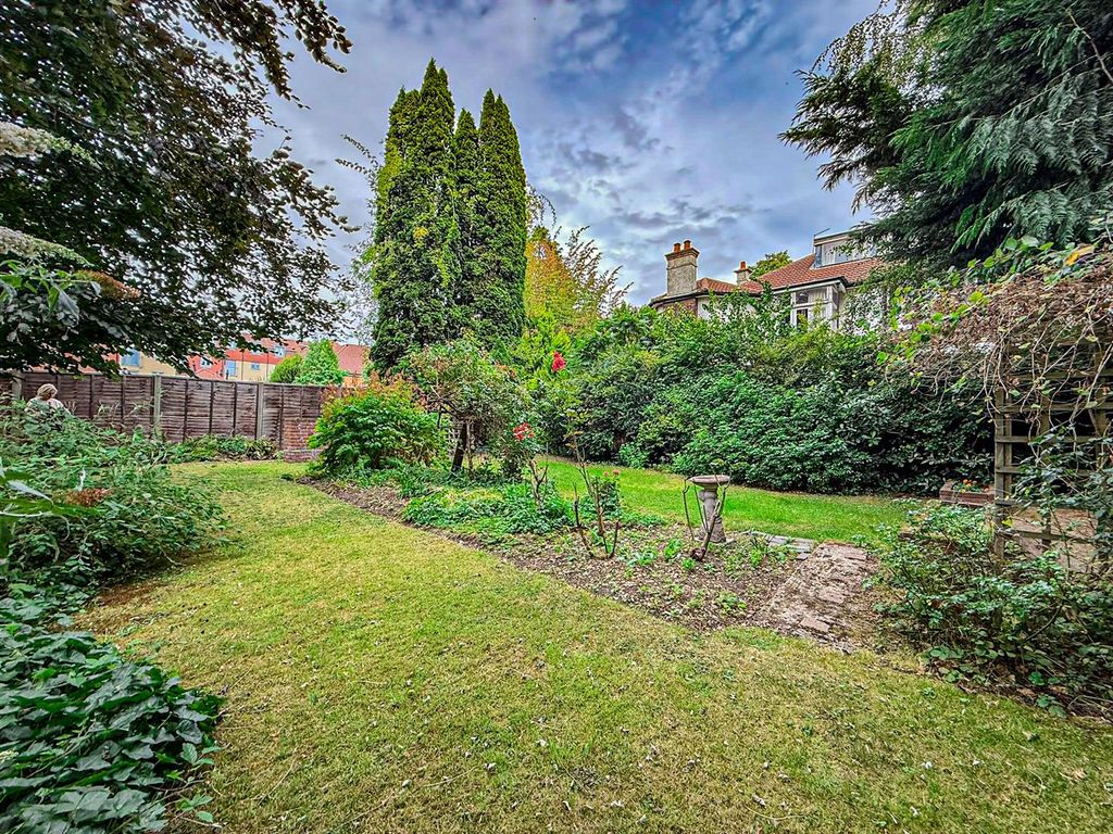 Additional image 18 of Land for saleLondon Road, St Albans AL1