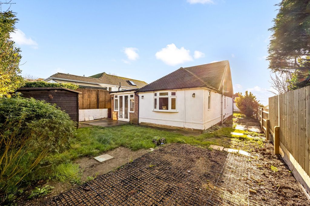 Property photo 2 of 24