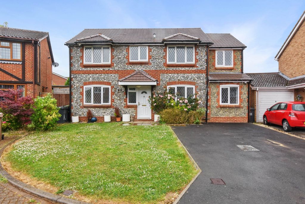 Property photo 2 of 16