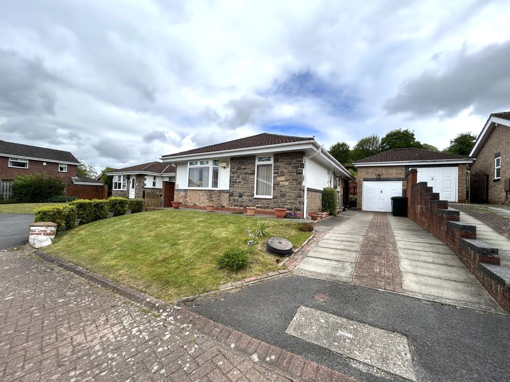 Property photo 1 of 17 Img_2850
