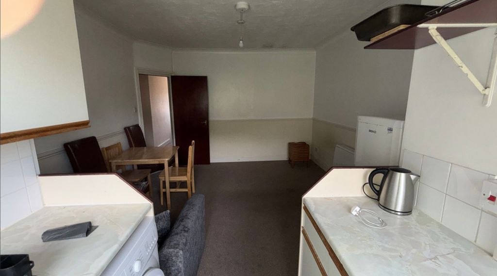 Property photo 2 of 6 Img_0399