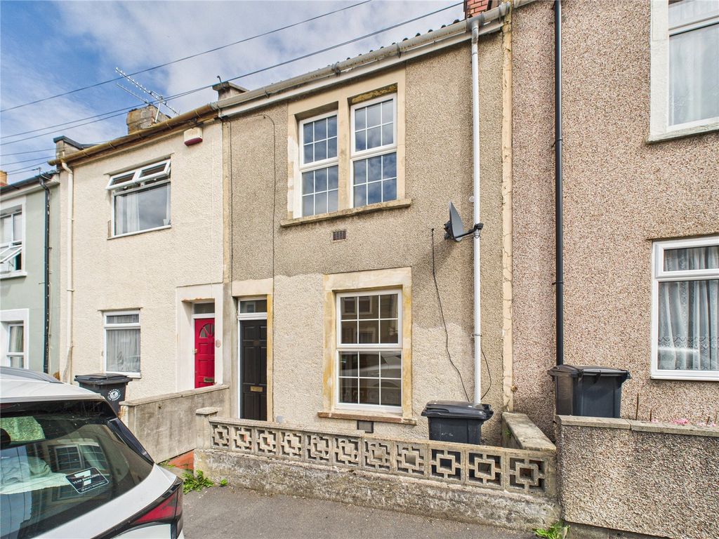 Property photo 2 of 19 Picture No. 08