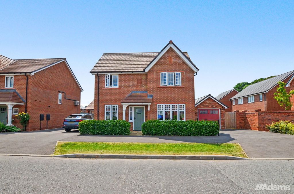 Property photo 1 of 31