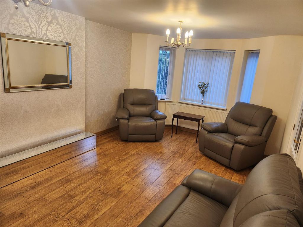 Property photo 2 of 22 Img-20251223-Wa0012.Jpg