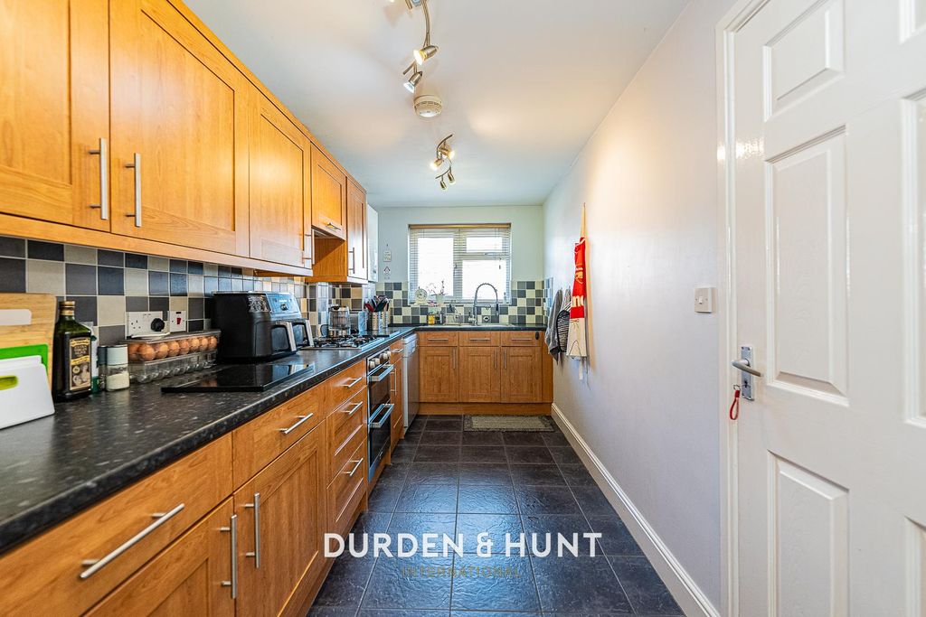 Property photo 3 of 33 Mount-28.Jpg