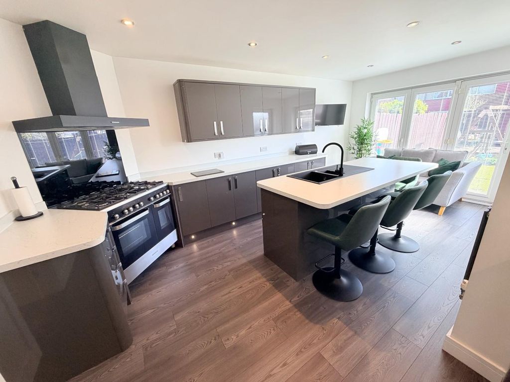 Additional image 11 of 3 bed semi-detached house for saleStockton Road, Hartlepool TS25