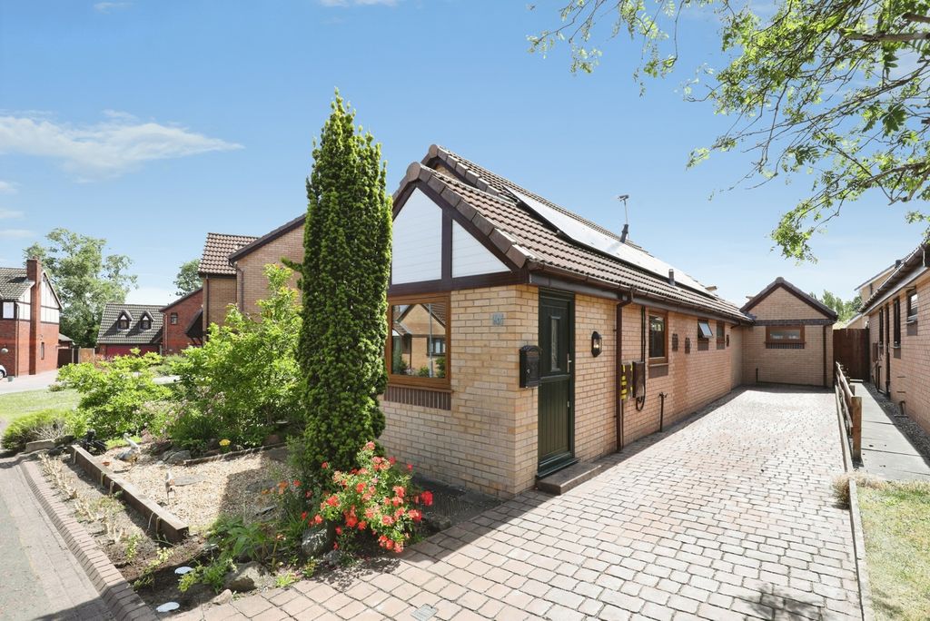 Property photo 1 of 19 Pbox-Img.Jpg