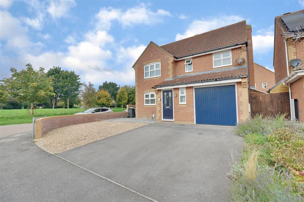 Property photo 1 of 15 382A0448-382A0450.Jpg