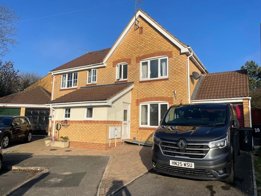 Property photo 1 of 10