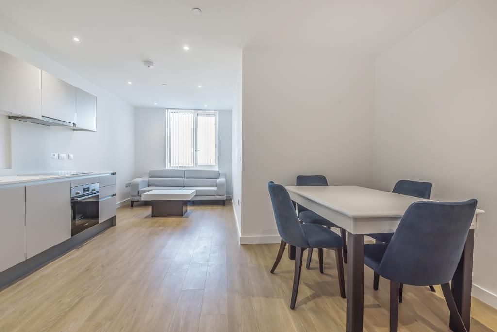 Property photo 2 of 12 Internal