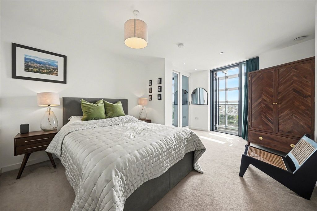 Property photo 2 of 26 Picture No. 07