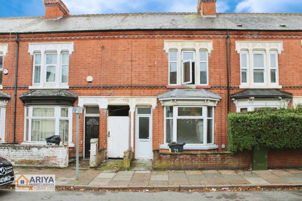 Property photo 1 of 13
