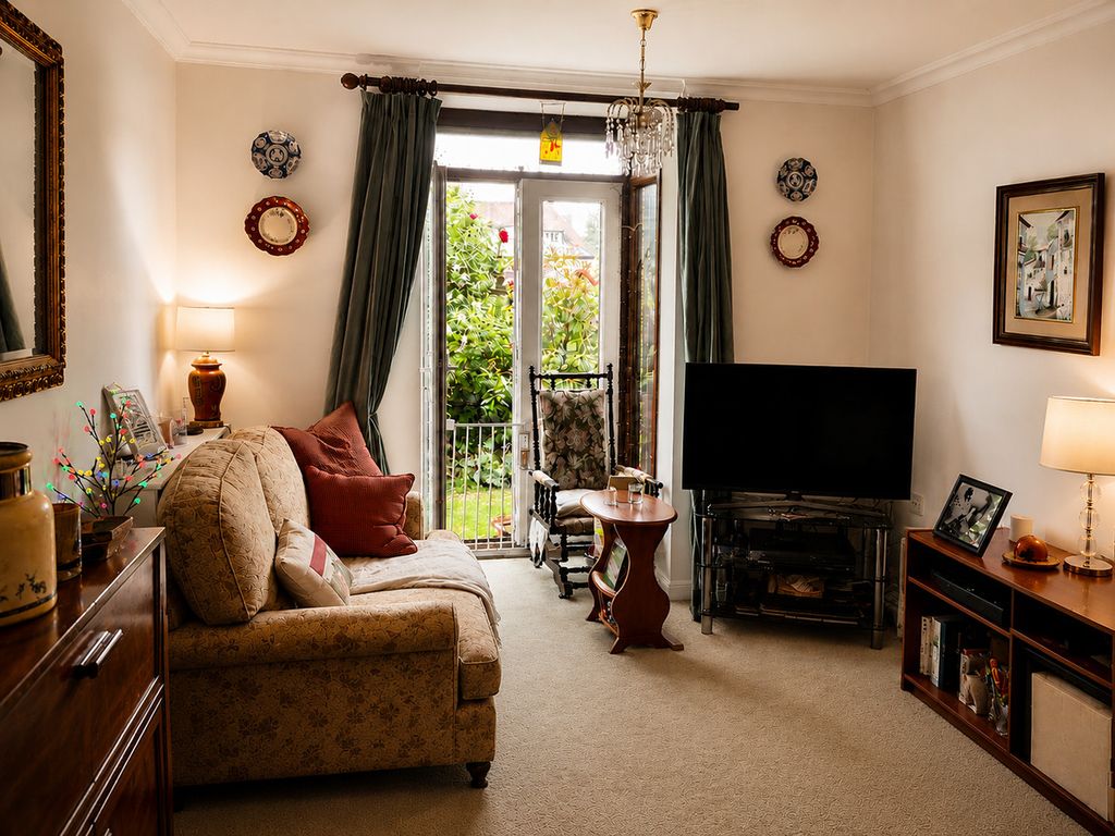 Property photo 3 of 11