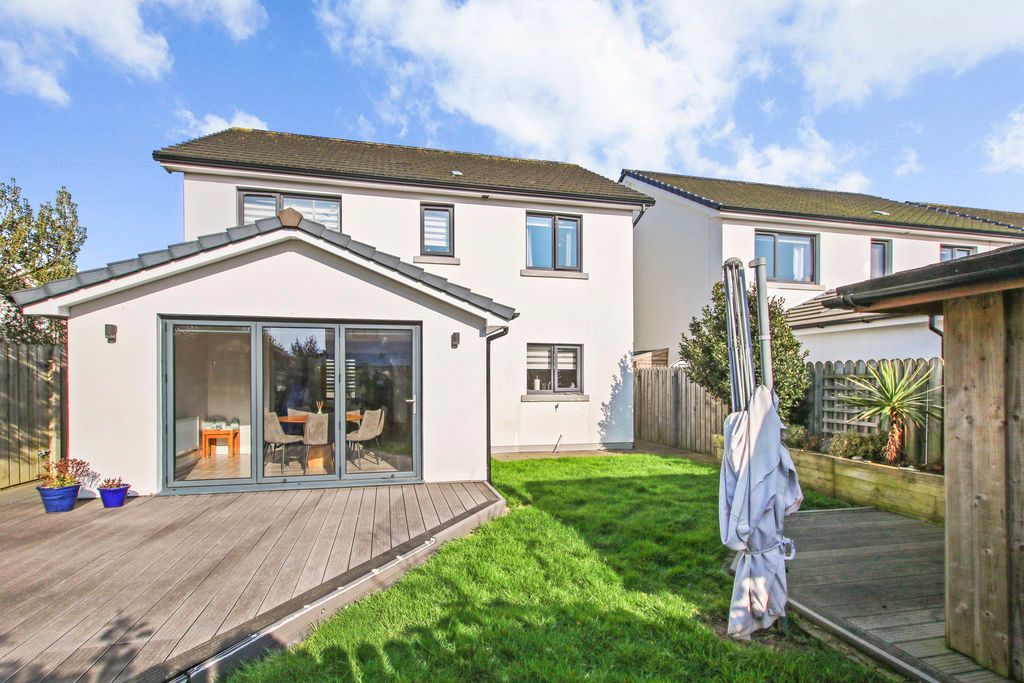 Property photo 3 of 38 Photo 44