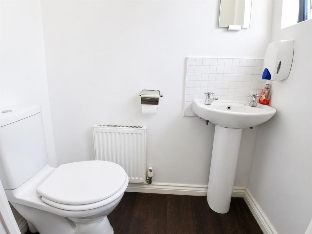 Property photo 2 of 14