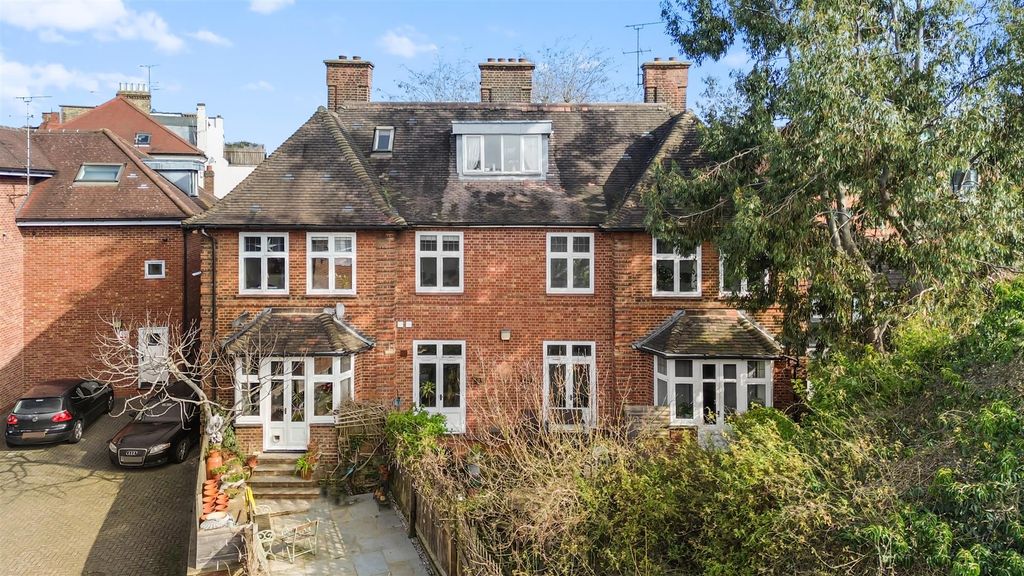 Property photo 1 of 13