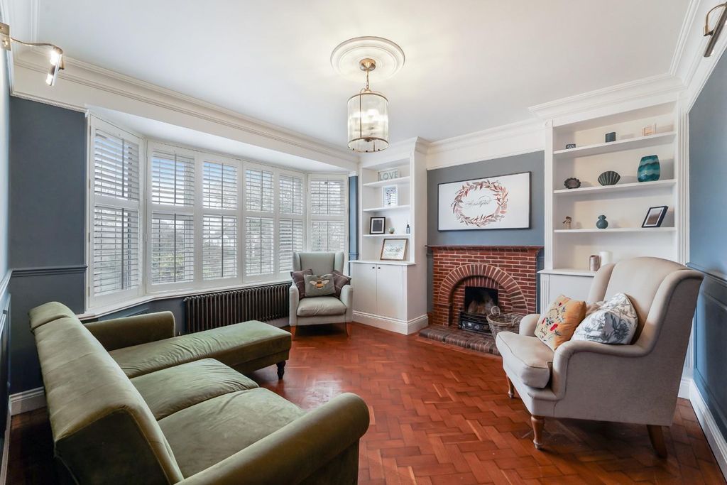 Property photo 2 of 26 Sunnybank