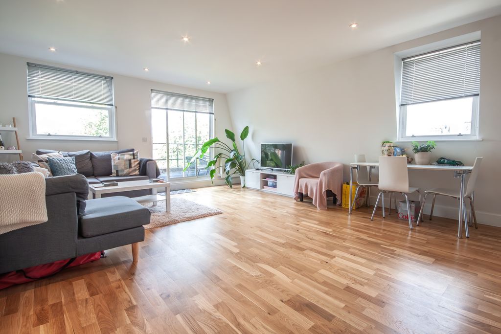 Property photo 2 of 13 Photo 13