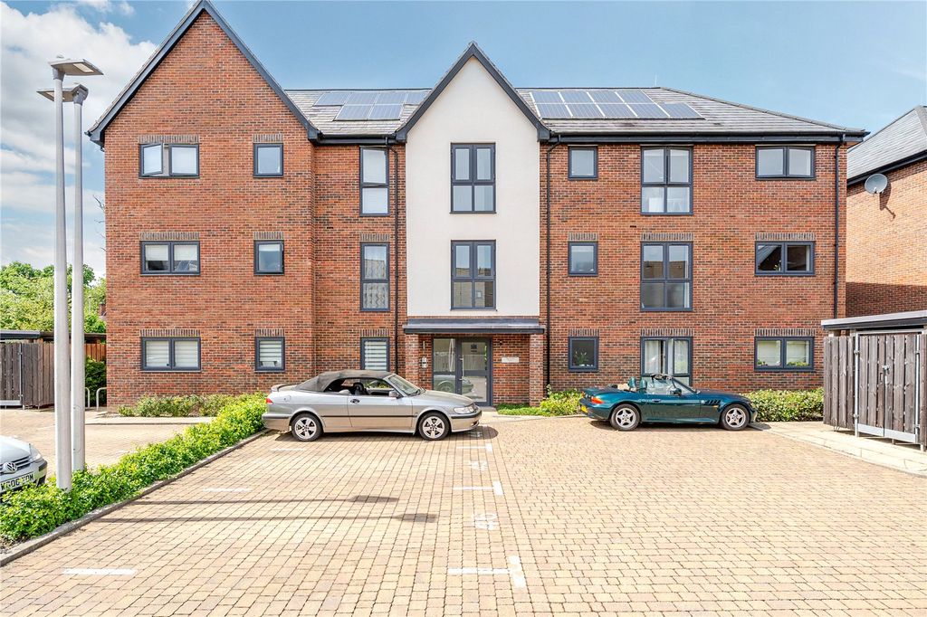 Property photo 1 of 13 Picture No. 01